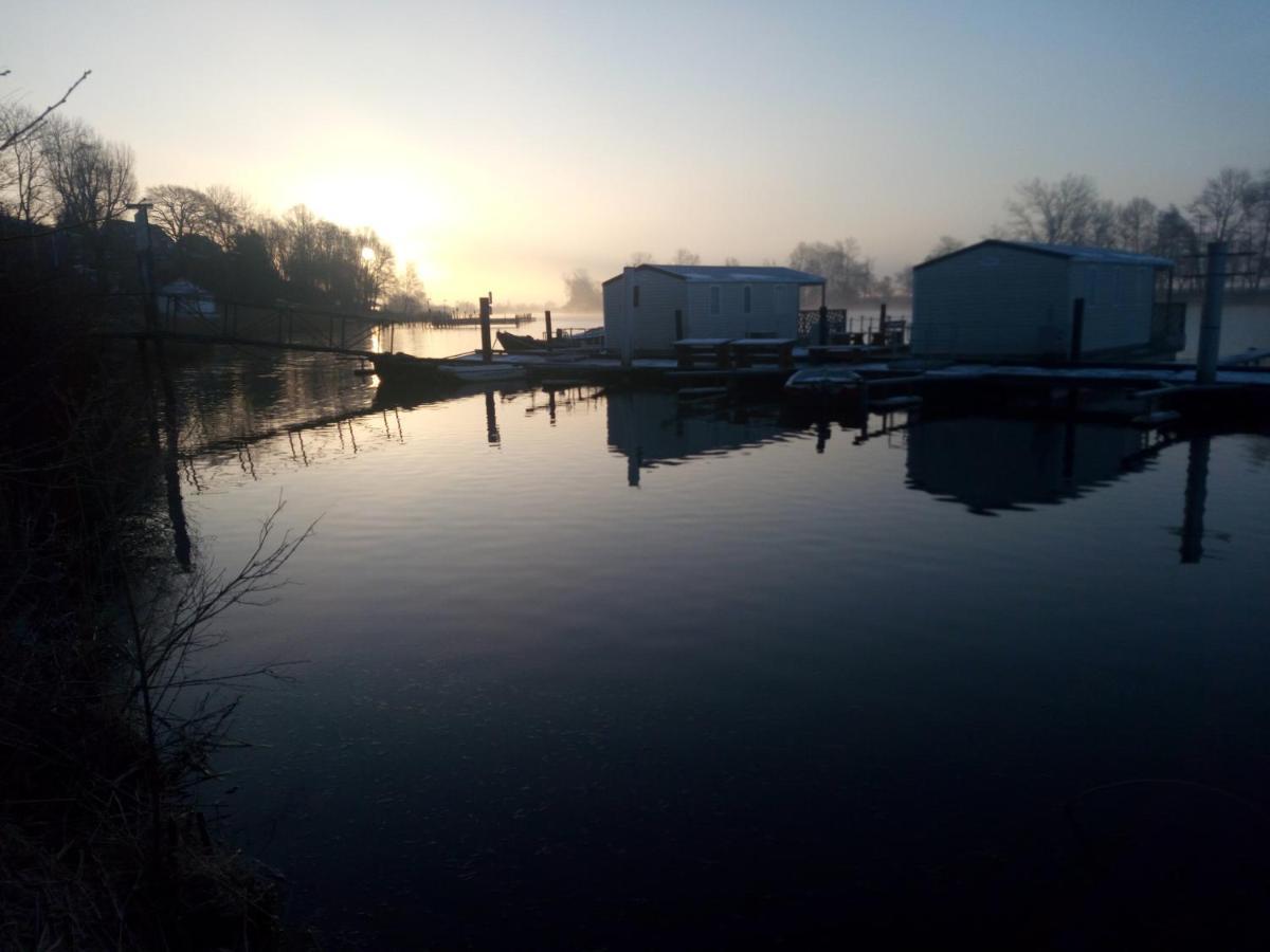Ferienpark Suederstapel - Eiderlodge 3 Bagian luar foto