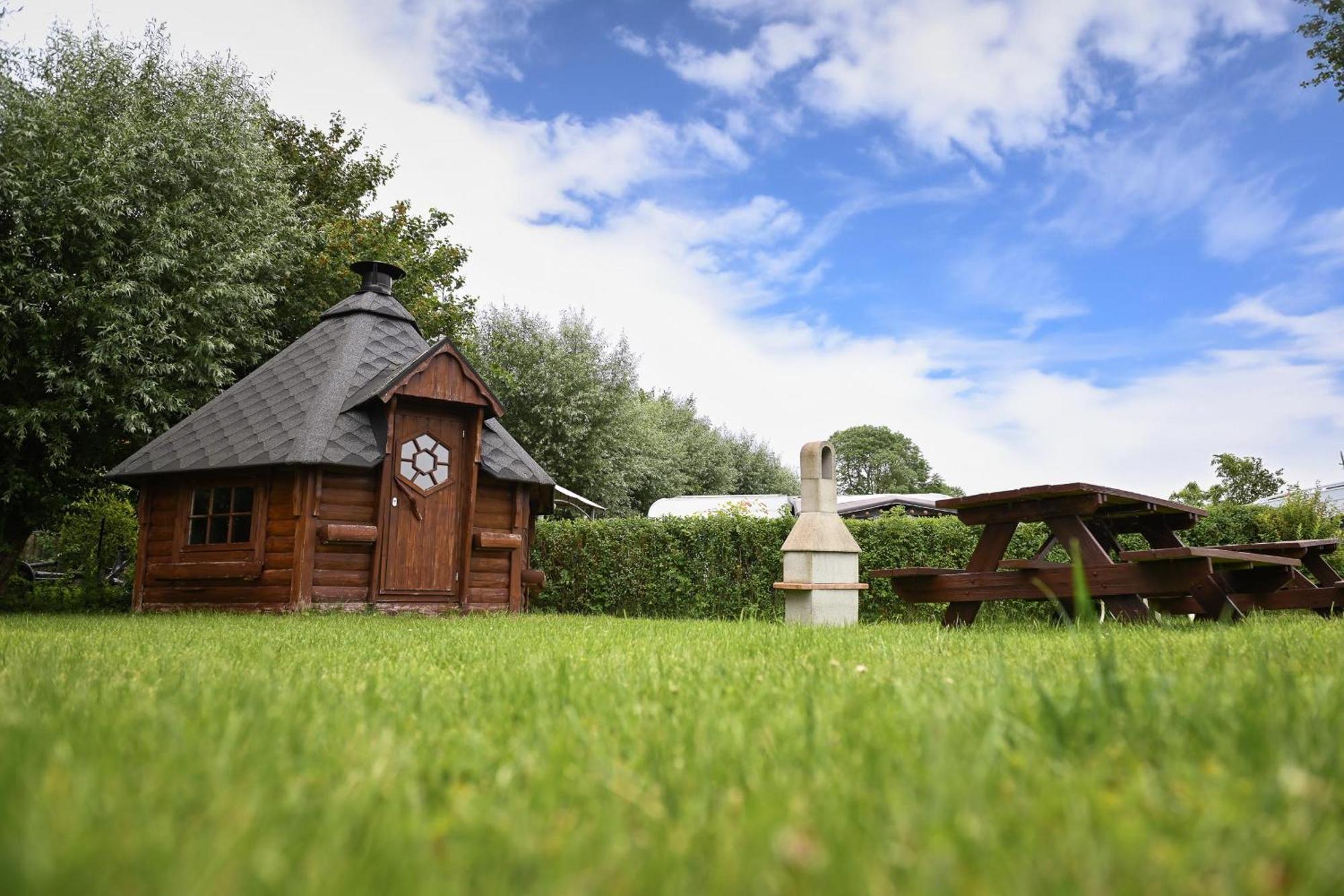 Ferienpark Suederstapel - Eiderlodge 3 Bagian luar foto