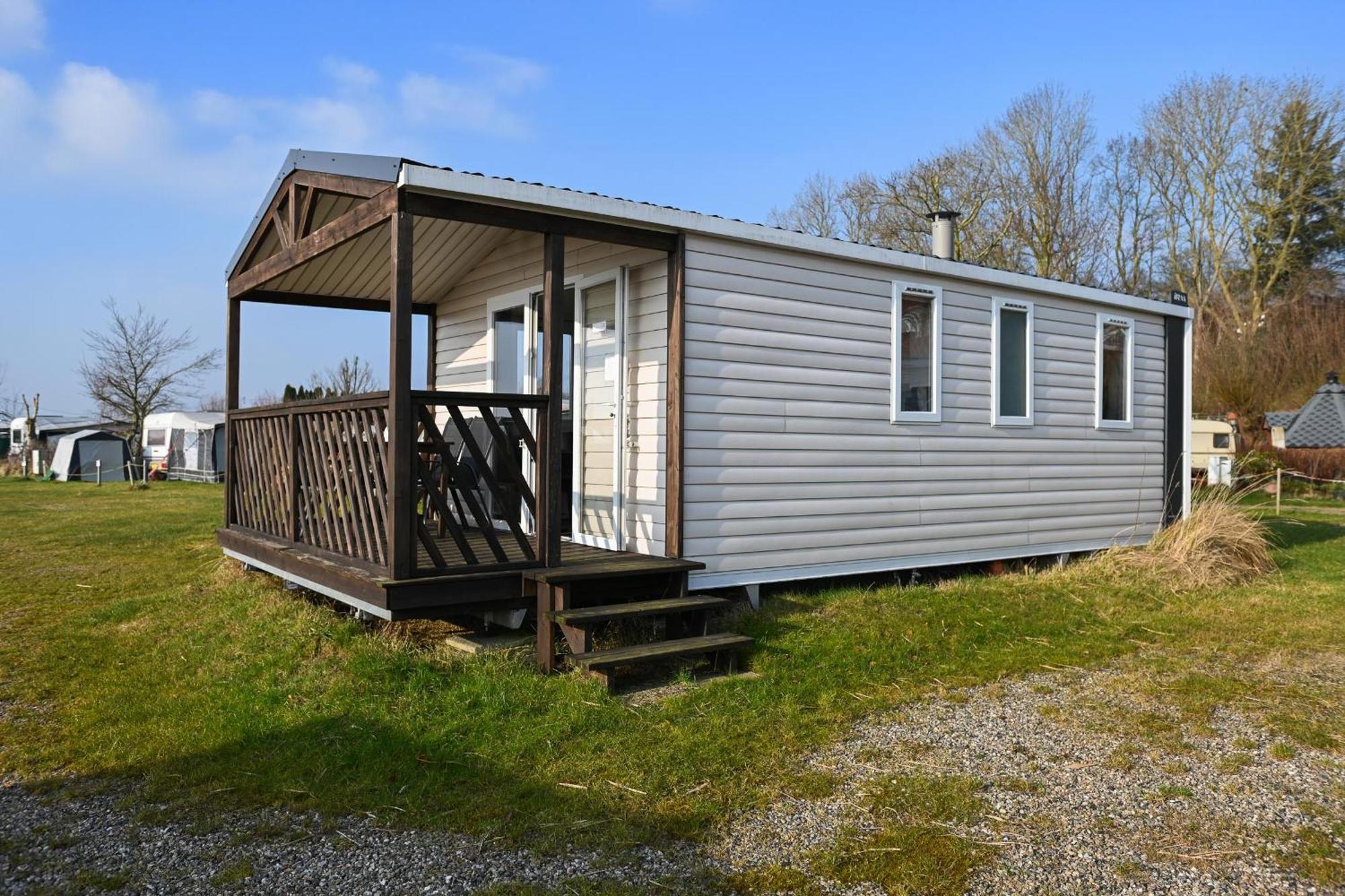 Ferienpark Suederstapel - Eiderlodge 3 Bagian luar foto