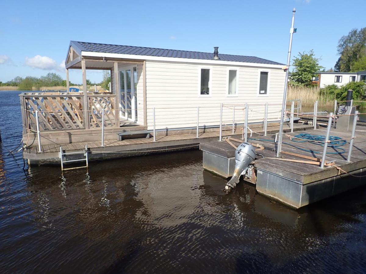Ferienpark Suederstapel - Eiderlodge 3 Bagian luar foto