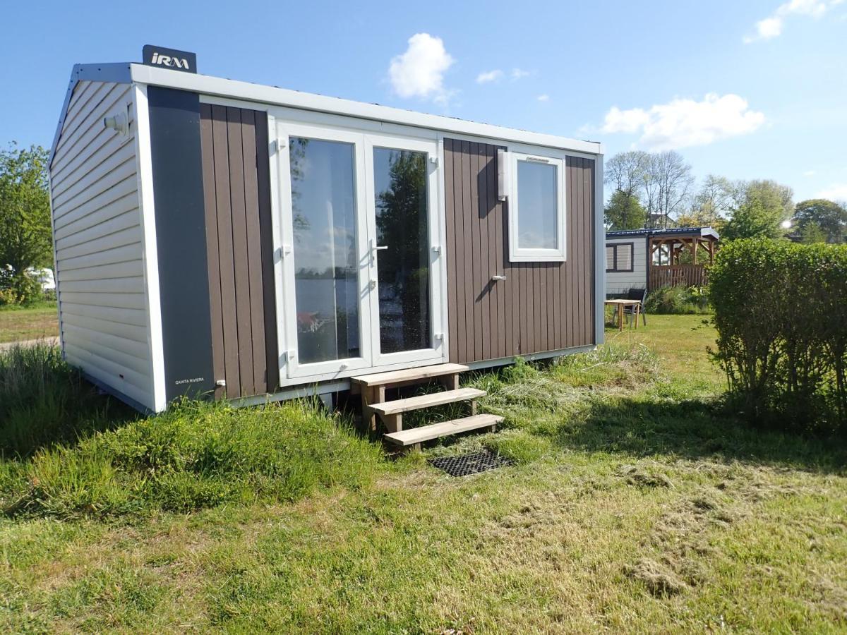 Ferienpark Suederstapel - Eiderlodge 3 Bagian luar foto
